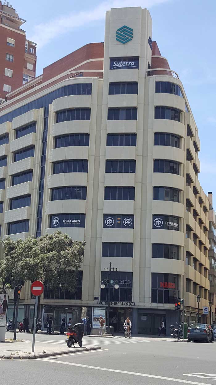 fachada del edificio américa en Valencia
